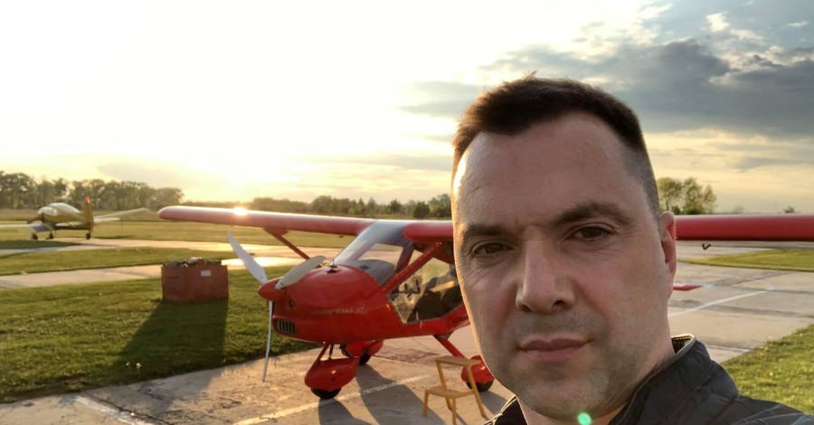 Камбин работает над запретом полетов белорусских самолетов над Украиной