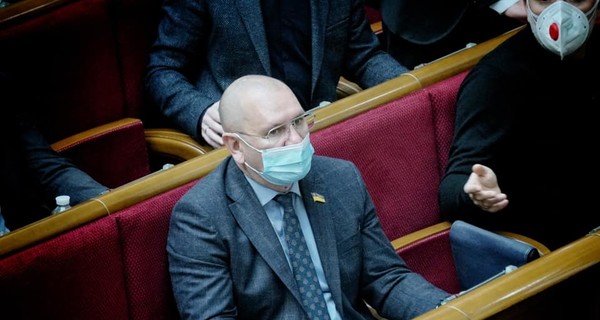 Официально: Нардепа Шевченко исключили из фракции 