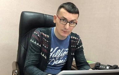 В союзе журналистов попросили не отменять звание заслуженного, которое дали Комарову и Птушкину