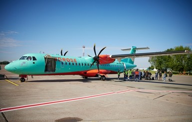 В возрожденном криворожском аэропорту запустили первый регулярный рейс 