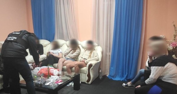 В Одессе накануне курортного сезона накрыли 10 борделей