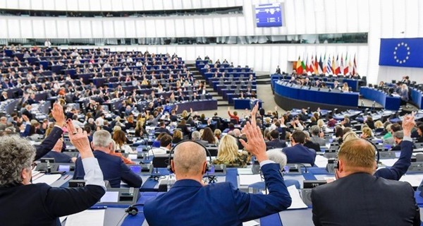 Европарламент призвал Евросоюз расширить санкции против Беларуси и запретить ей участвовать в Олимпиаде