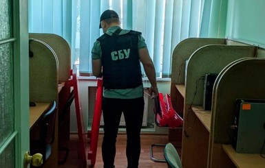 В Украине пресекли работу колл-центров, работавших на Яндекс
