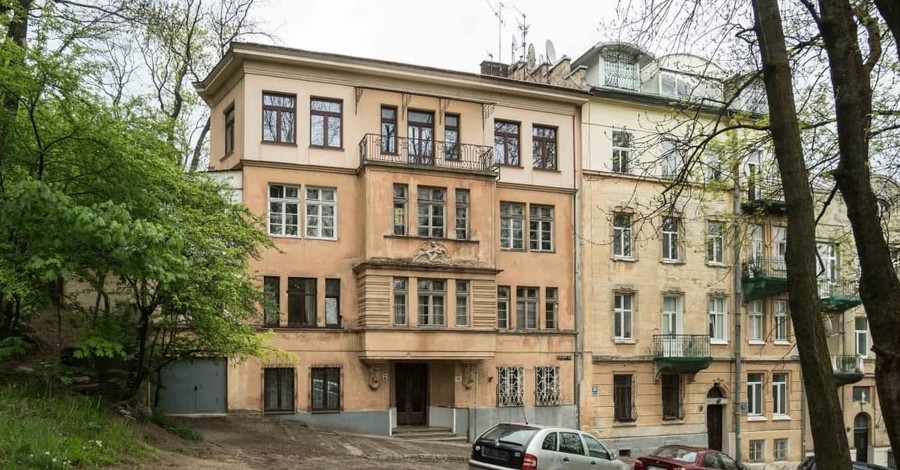Первые хозяева погибли во время Холокоста: во Львове продают квартиру, где все сохранилось как в 1930-х