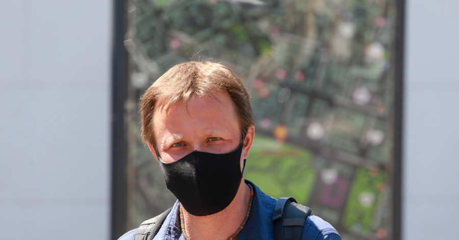 В Минздраве назвали места, где нужно носить маску, несмотря на 