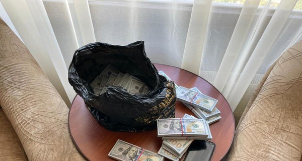 Из Украины пытались вывезти секретные данные о новейших военных разработках