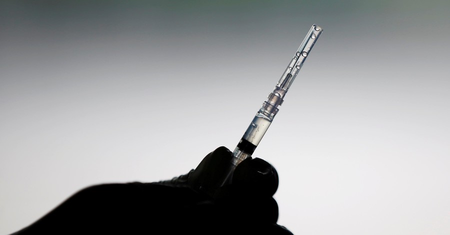 В Украине сделали два миллиона прививок против коронавируса