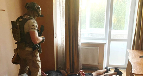 В Ивано-Франковске задержали преступную группу, занимавшуюся разбоем, рейдерством и вымогательством
