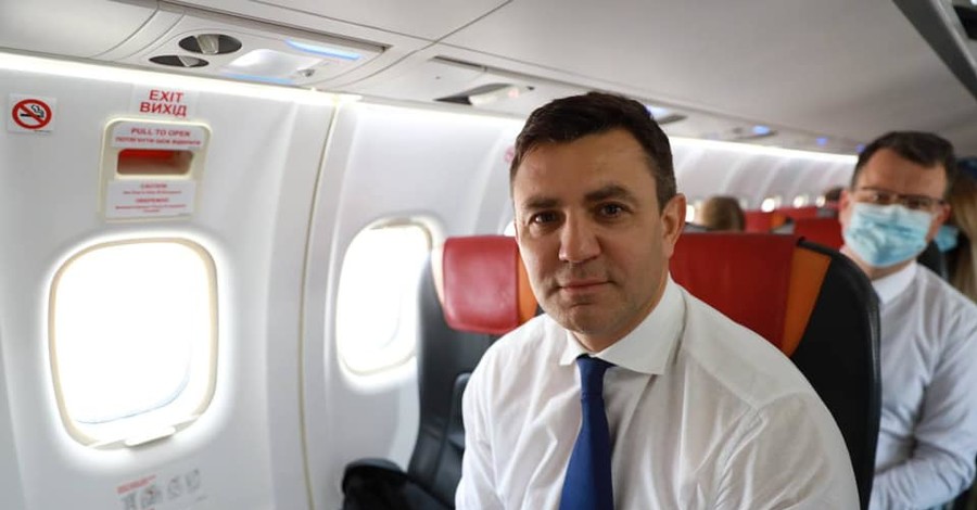 Пограничники заверили, что снимавший видео Тищенко не задержал рейс из Киева в Ужгород