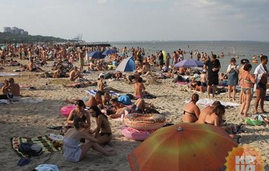 Синоптики рассказали, какой будет погода в Украине в июле-2021: жара после похолодания