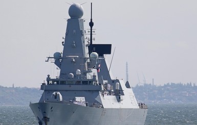 В Британии нашли секретные документы о проходе эсминца Defender у Крыма