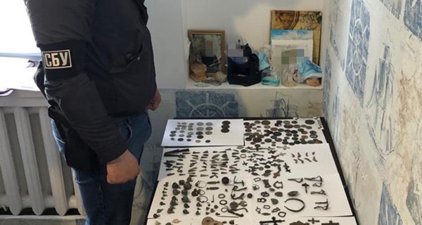 В Киевской области предотвратили нелегальный вывоз культурных ценностей I тысячелетия до нашей эры