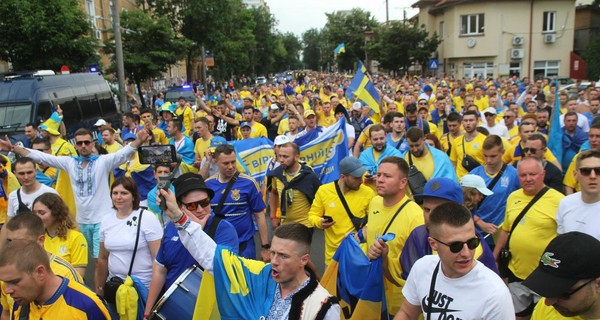 ВОЗ опасается новой волны коронавируса из-за Евро-2020: толпы в барах и на стадионах