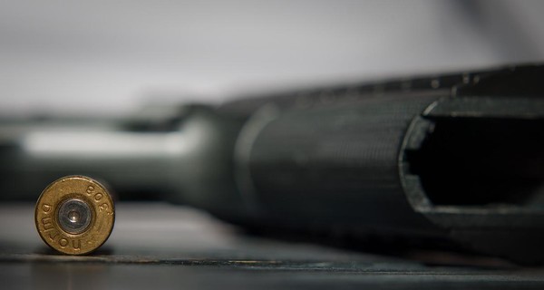 Стрельба в центре Киева: ранен полицейский, спецназ задержал злоумышленника