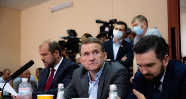 Медведчук заявил, что будет обжаловать незаконное решение суда о продлении срока домашнего ареста
