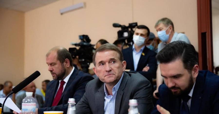 Медведчук заявил, что будет обжаловать незаконное решение суда о продлении срока домашнего ареста