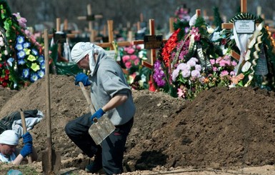 Сотрудник ритуальной фирмы: Покупая чужую могилу, люди не понимают, как их потом будут 