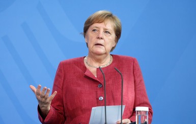 Меркель пообещала, что Германия предоставит Украине 1,5 миллиона доз вакцины от коронавируса