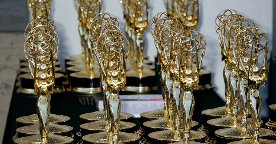 Номинанты на премию Эмми: интервью Гарри и Меган, Корона, Мандалорец, и другие