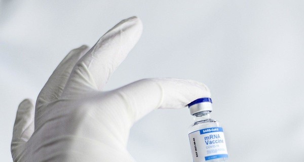 За 14 дней июля в Украине сделали миллион прививок от COVID-19
