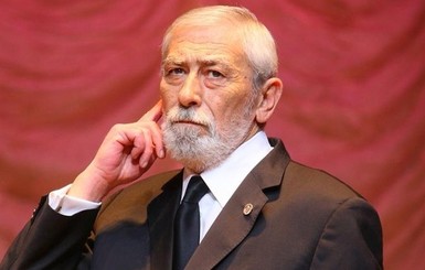 Зеленский в Грузии поздравил Кикабидзе с 83-летием и снова пригласил на День Независимости Украины