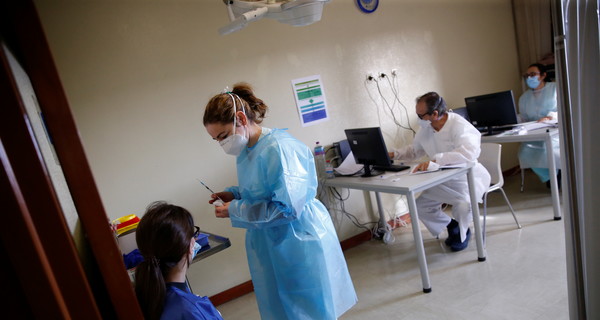 Полную вакцинацию от COVID-19 прошли более полутора миллионов украинцев
