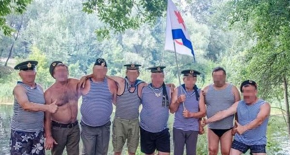 Полиция Полтавщины начала расследование из-за флага с серпом и молотом