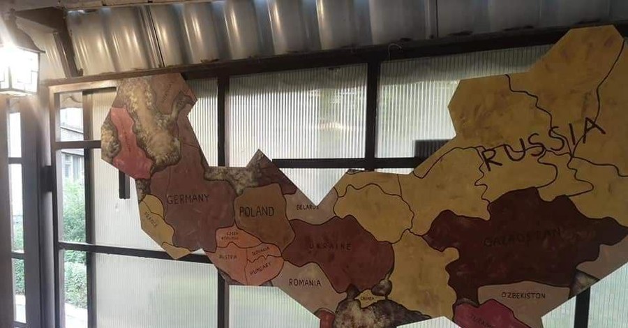 Ресторан из Каменского назвал кибербуллингом реакцию на карту Украины без Крыма