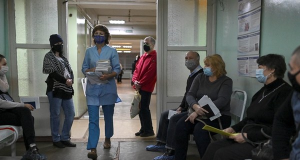 Радуцкий назвал два прогноза возможного всплеска эпидемии коронавируса в Украине