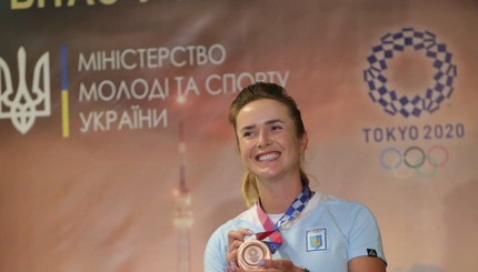 Элина Свитолина вернулась в Украину с бронзовой медалью 
