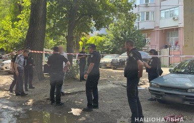 В Одессе средь бела дня расстреляли мужчину, полиция ввела в городе операцию 