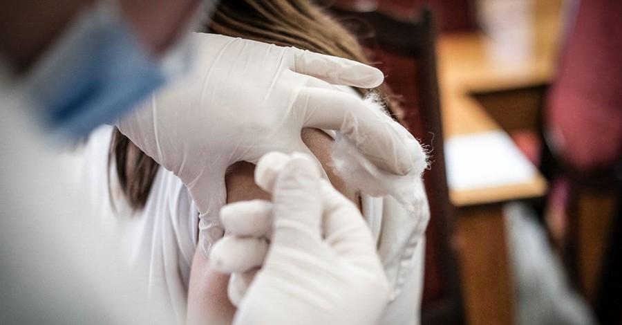 На Буковине стартовала вакцинация детей от коронавируса