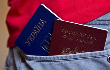 На двух стульях: у кого из народных депутатов припрятан паспорт Израиля, США, Болгарии или России?