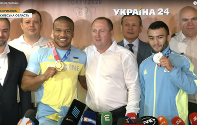 Жан Беленюк и Парвиз Насибов привезли в Украину свои медали