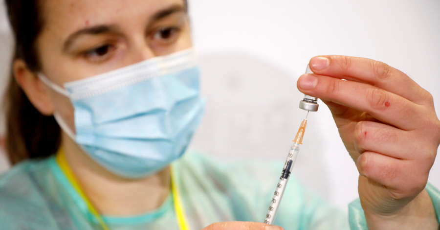 В Минздраве заверили, что вакцинация от COVID-19 снижает риск госпитализации в 15 раз  