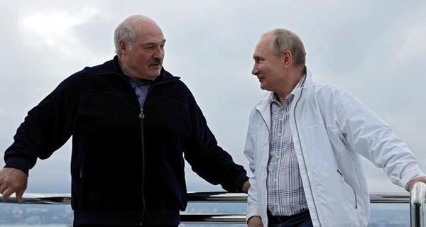Лукашенко заявил, что признает Крым российским 