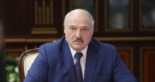 Лукашенко не хочет, чтобы белорусские девушки собирали клубнику в Польше, как украинки