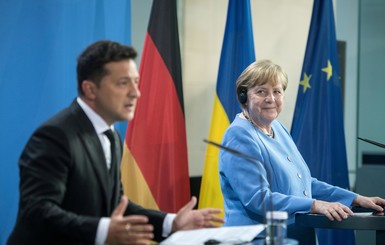 Пятый визит в Украину: с чем раньше к нам приезжала Меркель
