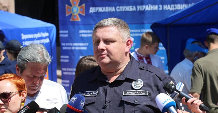 Геройство в Горловке, позор в Княжичах: чем запомнился бывший главный полицейский Киева