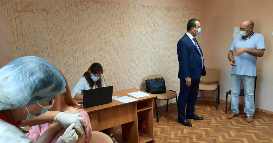 Глава Винницкой области опроверг слухи о смерти 13-летнего подростка из-за 