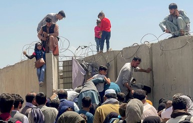 Эвакуации из Афганистана ждут уже 120 украинцев с семьями