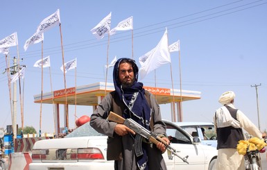 Талибы обещают права женщинам, порядок в стране и борьбу с терроризмом и наркотиками 
