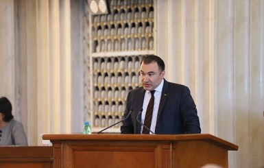 Харьковский облсовет отправил своего председателя Товмасяна в отставку, он останется депутатом