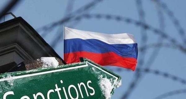 Внесенные в санкционный украинские политики и чиновники: Россия обещала, что отомстит за Крымскую платформу