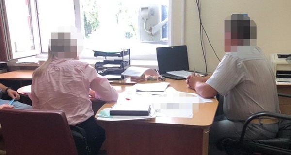 Чиновники Черкасской облгосадминистрации похитили на 