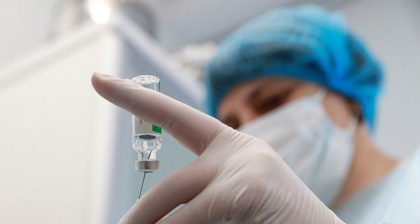 В Колумбии мужчине сделали семь прививок от коронавируса  от разных производителей