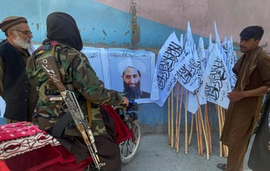 Невыездной Афганистан: талибы закрыли последние ворота 