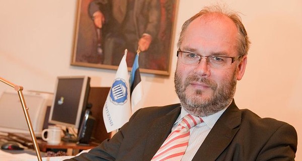 Новым президентом Эстонии стал директор музея 