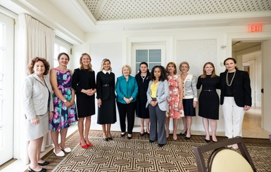Елена Зеленская во время встречи с женщинами-лидерами Power women рассказала об опыте первой леди