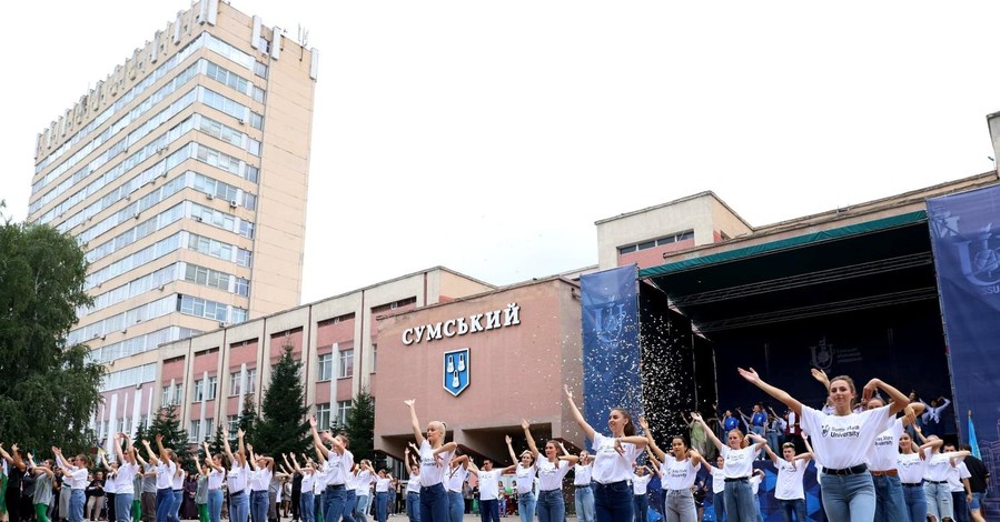 В рейтинг лучших университетов мира вошли 10 украинских вузов, причем киевские - ниже региональных